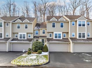 137 Governor Trumbull Way UNIT 137, Trumbull, CT 06611