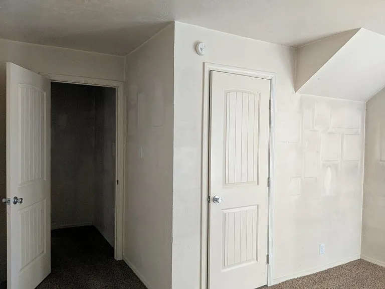 mini_Bedroom_2 (1)_05182023