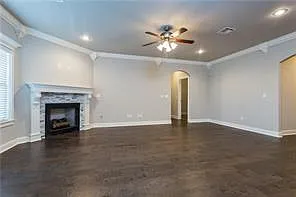 1813 SW Nottingham Ave - 1 — Photo 4
