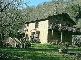 9900 Pullum Ln, Tillamook, OR 97141