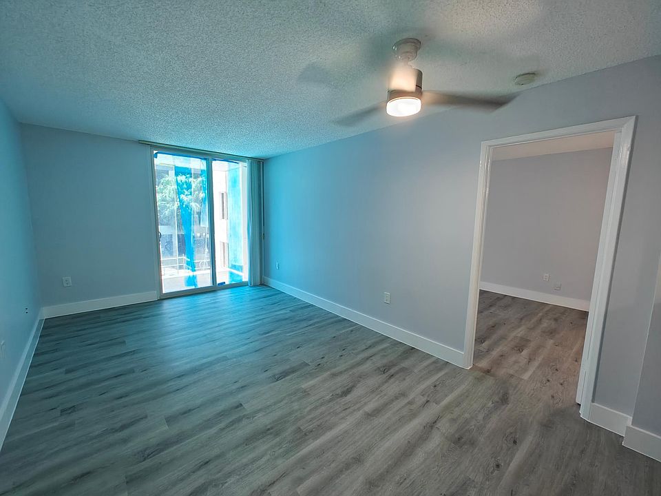 1st image of 850 N Miami Ave #310