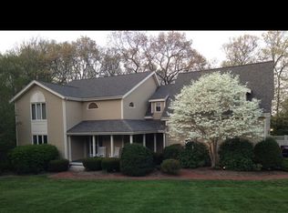 75 Bald Hill Rd, Holliston, MA 01746