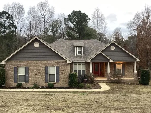 408 Woodhaven Ln, Wetumpka, AL 36093