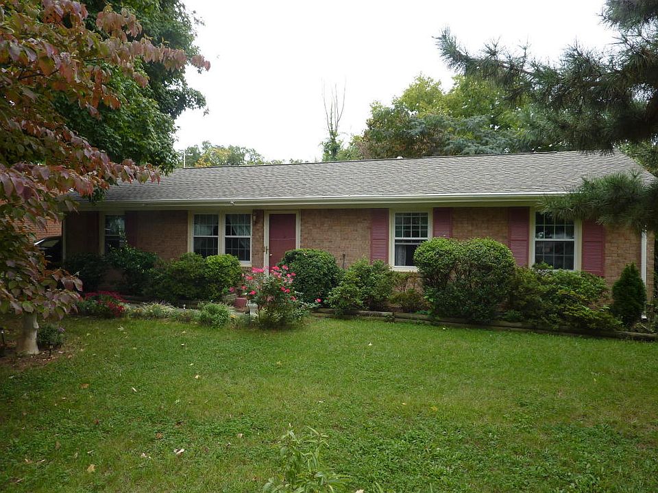 1st image of 2114 Bainbridge Dr