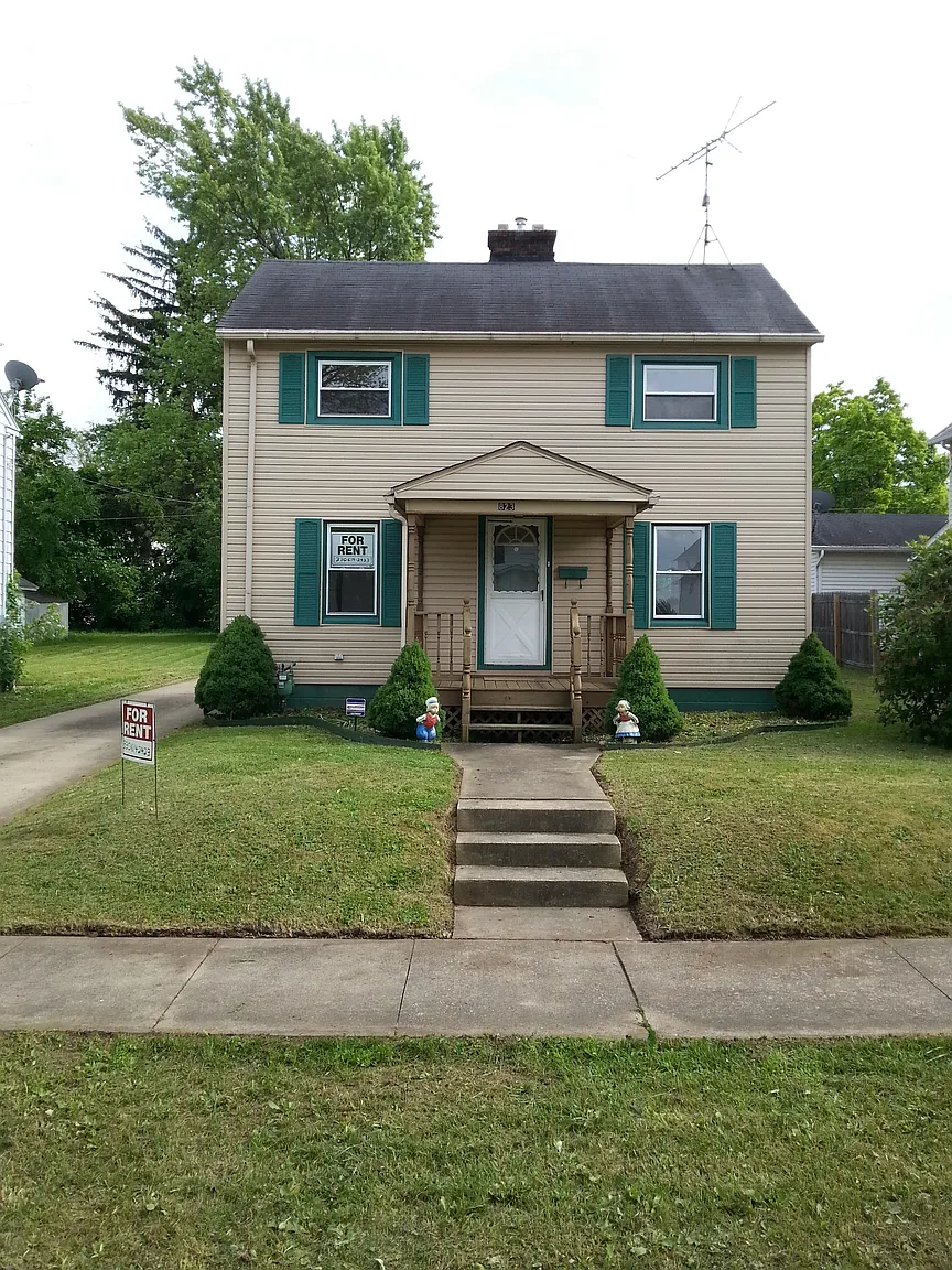 823 Grace St photo 1