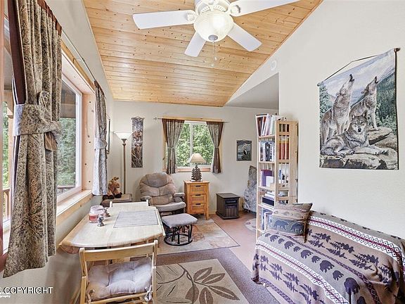 4th image of 48949 S Rainbow Ridge Dr