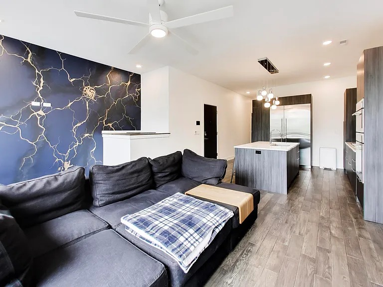 3740 N Clifton Ave #2 — Photo 5