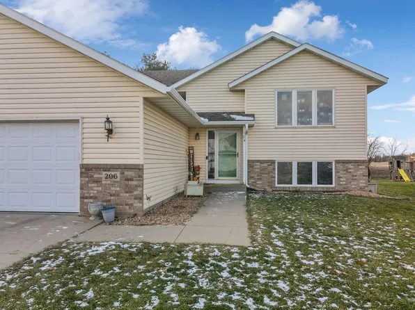 206 8th Ave NW, New Prague, MN 56071