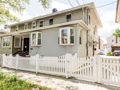2230 Turnbull Ave, Bronx, NY, 10473