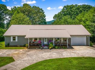 161 Butterfly Ln, Blairsville, GA 30512