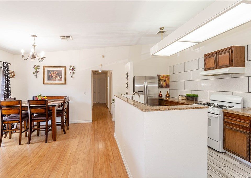 1st image of 11300 Foothill Blvd Unit 102