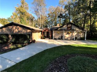 1810 Lazy Ln, High Point, NC 27265