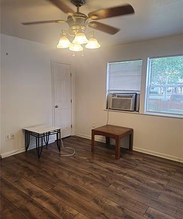 2nd image of 6057 Vermillion Blvd #B