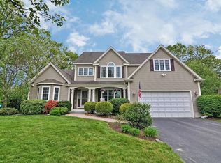 21 Willowbe Ct, North Attleboro, MA 02760