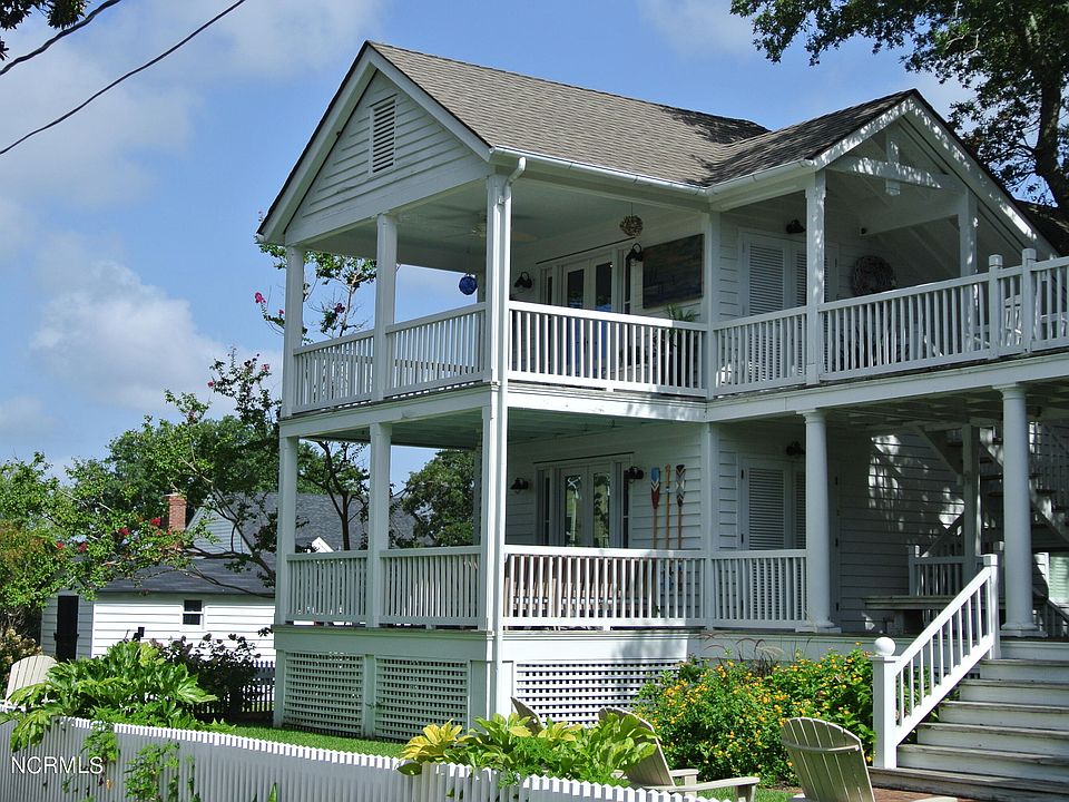 103 Moore St Beaufort NC Zillow