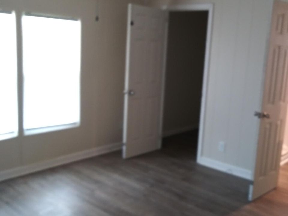 1st image of 5948 141st Ter N
