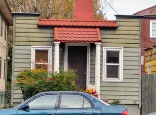 2323 SE Hawthorne Blvd, Portland, OR 97214