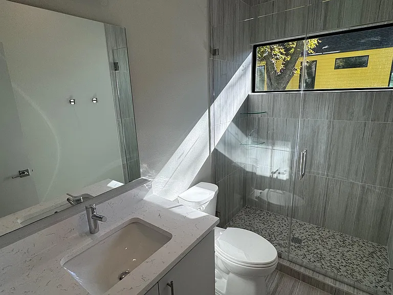 1133 Walton Ln #2 — Photo 8
