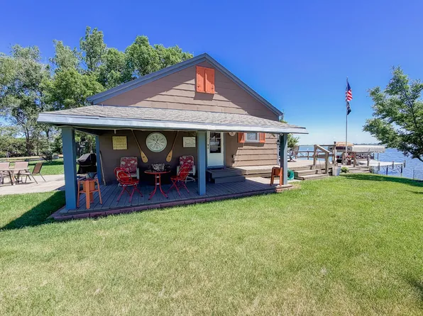 19406 Pelican Loop, Huron, SD 57350