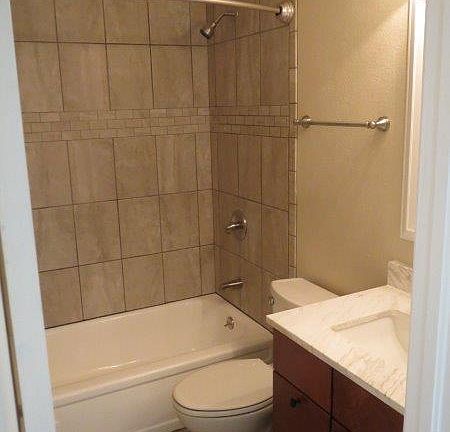 5th image of 5570 Pennsylvania Ave APT 3