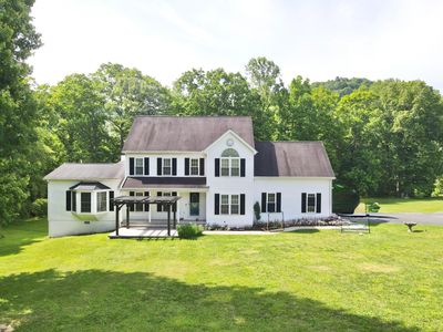 954 Brushfork Rd, Falls Mills, VA, 24613