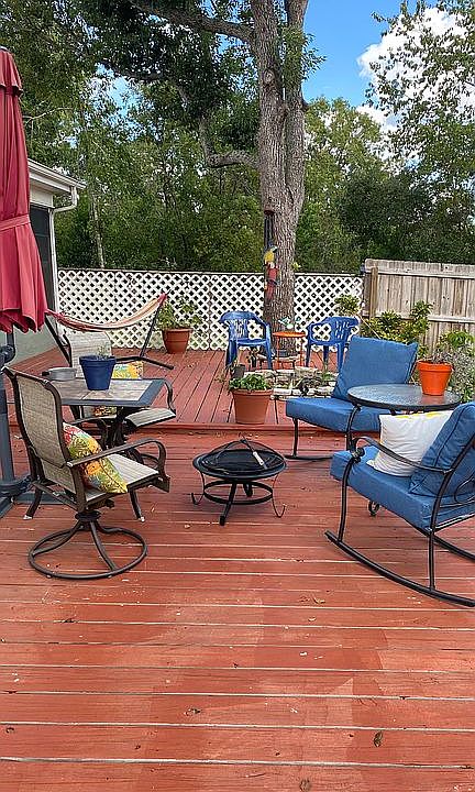 Backyard deck 