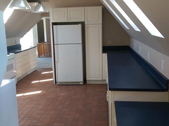 2nd image of 219 Hampshire St APT 5