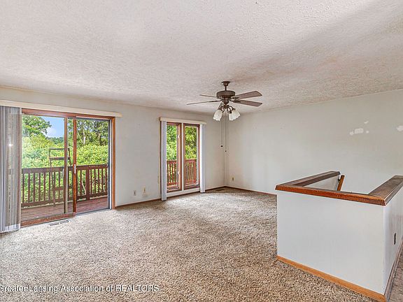 2nd image of 11697 Kinneville Rd