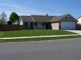 4010 Prairie Ln, Pasco, WA 99301