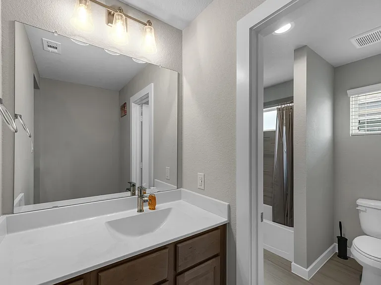 1569 Sunrise Gables Dr — Photo 26