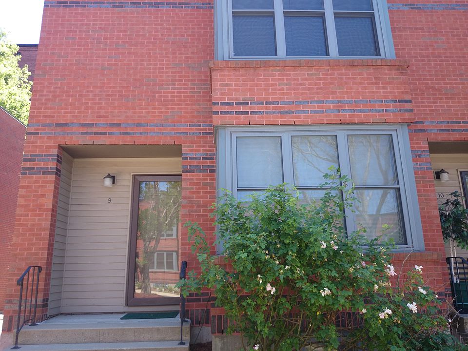 2nd image of 9 Eugene Cir