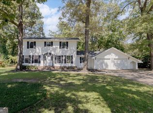 305 Tarrasa Dr, Warner Robins, GA 31088