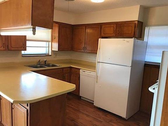 2nd image of 542 Nara Visa Ln