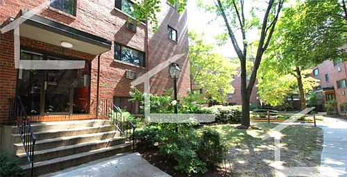20 Riverside St #2-7 Photo 1