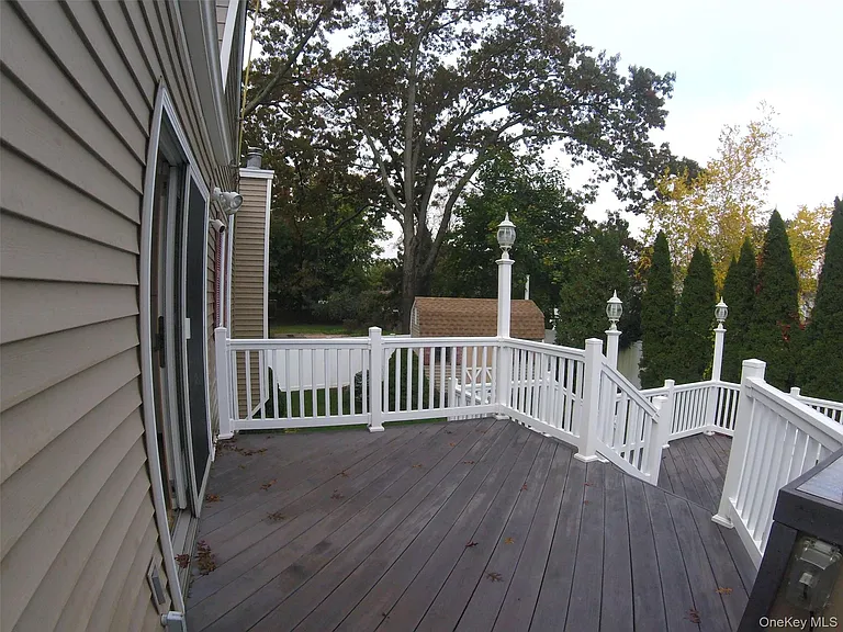 3 Crown St — Photo 21