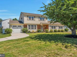 1 Purnell Ave, Cinnaminson, NJ 08077