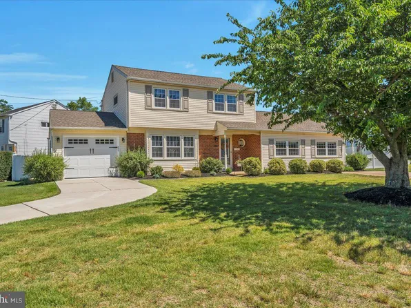 1 Purnell Ave, Cinnaminson, NJ 08077