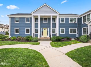 306 Deal Lake Drive #40, Asbury Park, NJ 07712