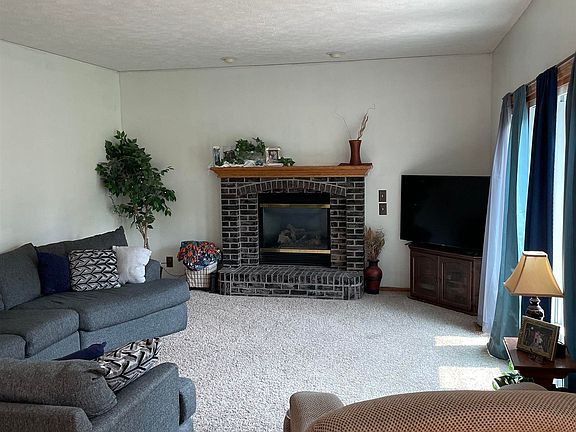 2nd image of 21007 Shiloh Dr
