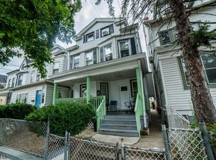712 E 27th St Floor 2, Paterson, NJ 07504