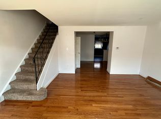 4215 Lyman Dr, Philadelphia, PA 19114
