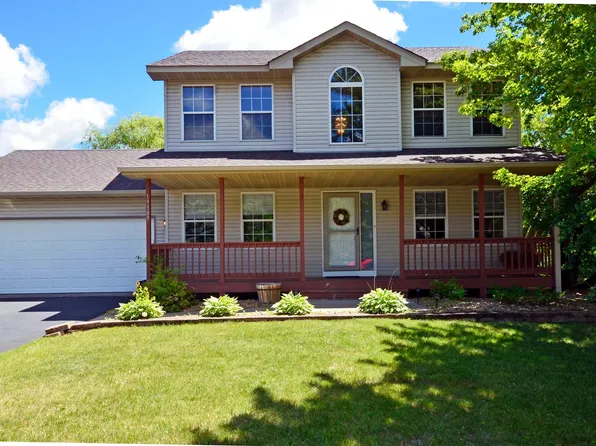 19389 Seymour St NW, Elk River, MN 55330