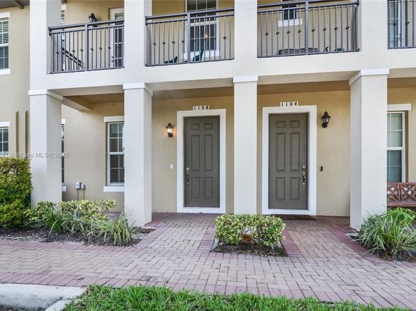 1108 SW 146th Ter