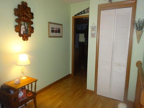 5th image of 4210 4209 W Lakeshore Dr