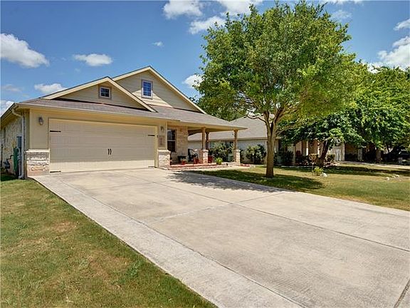 3rd image of 315 Silverado Dr