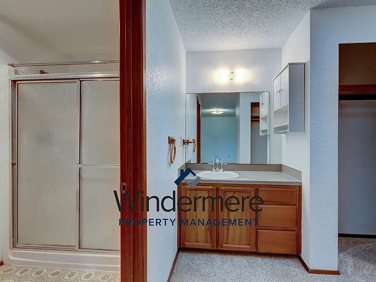 2268 Hastie Lake Rd — Photo 16