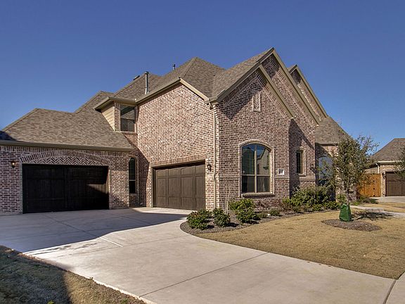 3 Car Carriage Garage