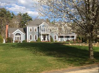 44 Riverpoint Dr, Pembroke, MA 02359