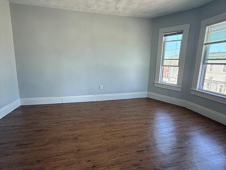 11 Lilley Ave #1 — Photo 9