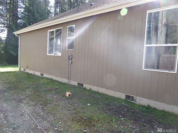 3rd image of 170 E Budd Dr